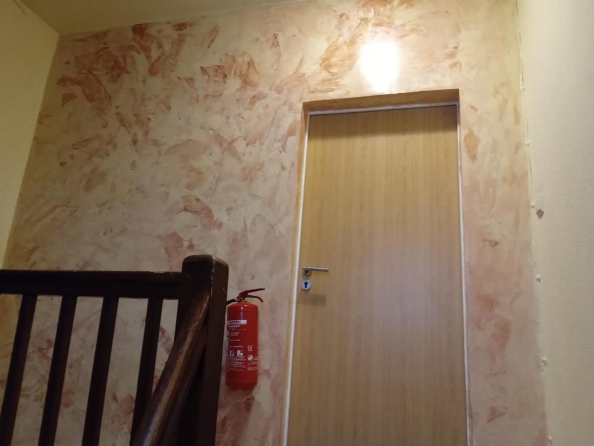 Sleeping Rooms Бремен Екстериор снимка